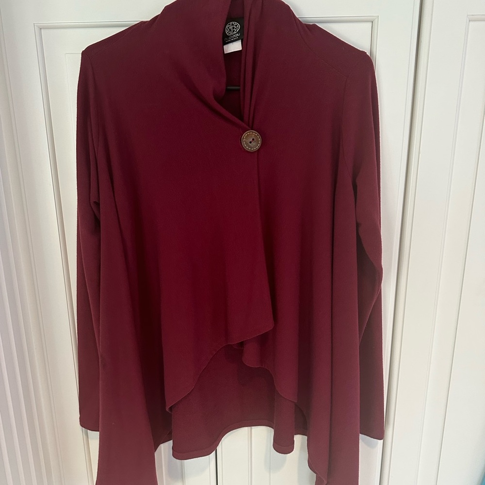 Maroon One Button Wrap. Excellent Condition - image 1